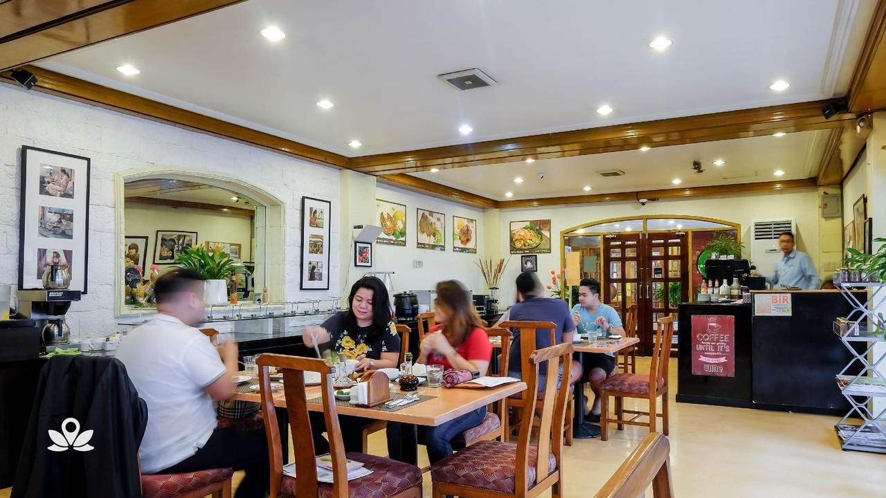 Zen Rooms Aloha Manila Bay Екстер'єр фото